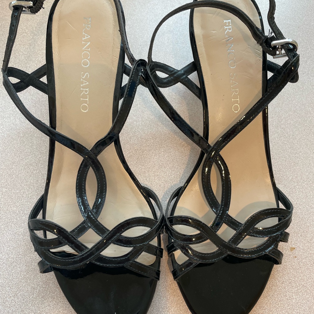 Euc Franco Sarto Black Patent Leather Sandals Size 9